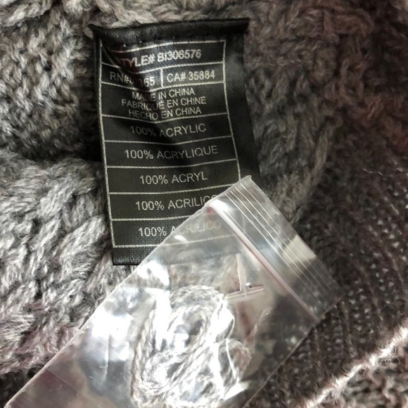 NWT BB Dakota multi patterned fringe trimmed sweater grey SZ XS - Picture 8 of 8